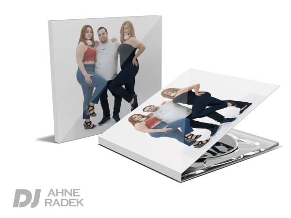 01-CD-Case-Mockup.jpg
